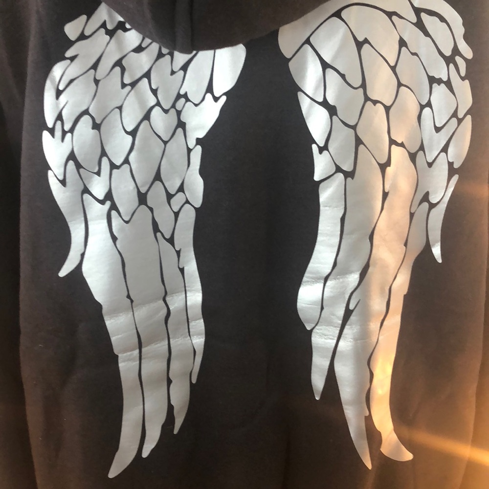 THE WALKING DEAD LINED WINGED HOODIE - Picture 8 of 12